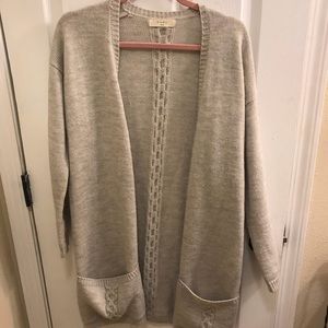 Elodie light Grey cardigan